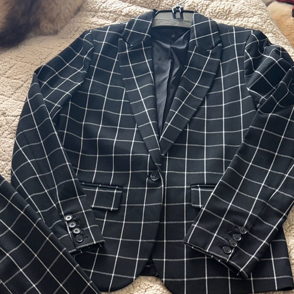 Black Checkered women’s blazer